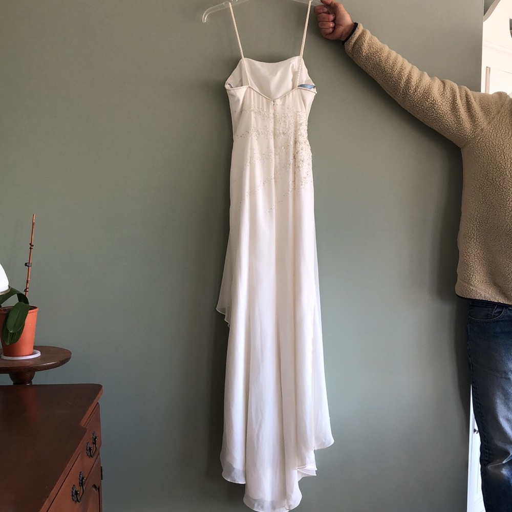 Bridal Originals Wedding Gown - Picture 3 of 15